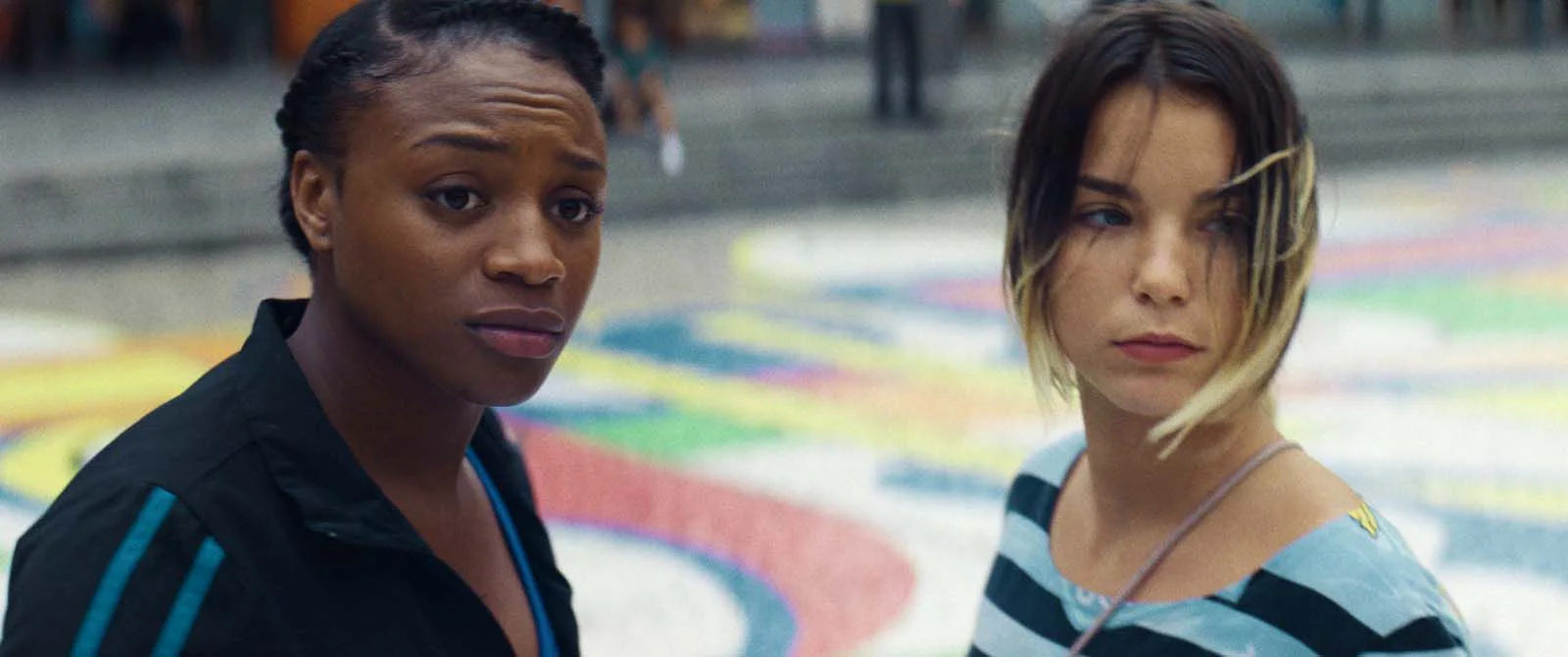 poster image scrolling teaser