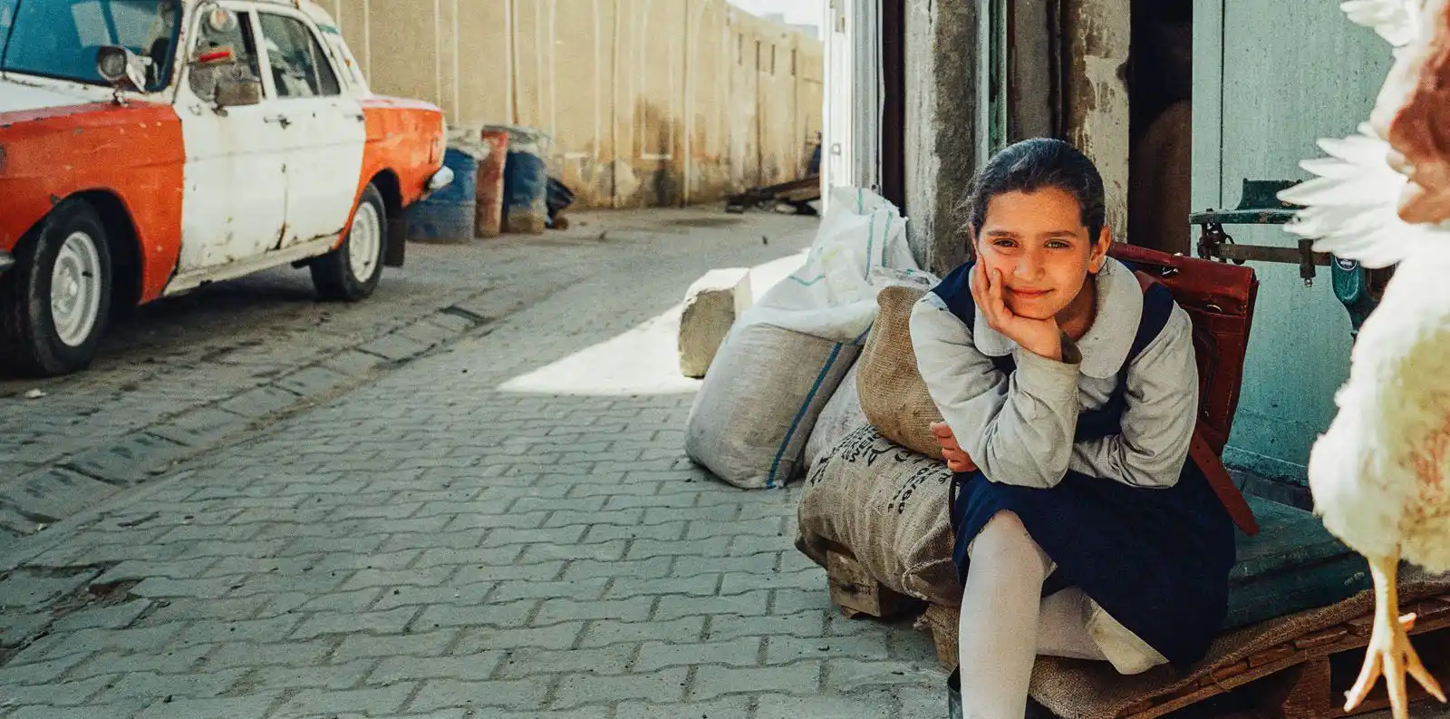 front cover image of V.O. magazine this month