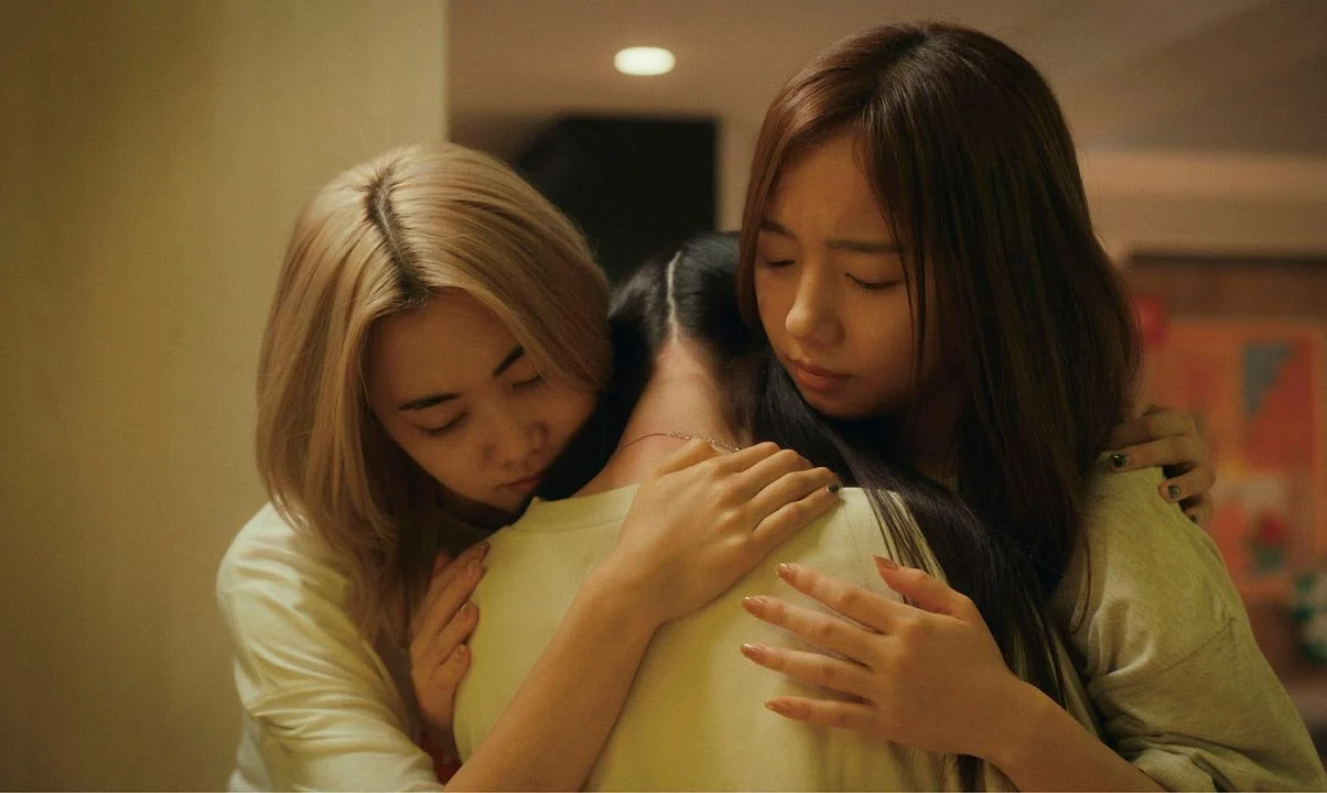 poster image scrolling teaser