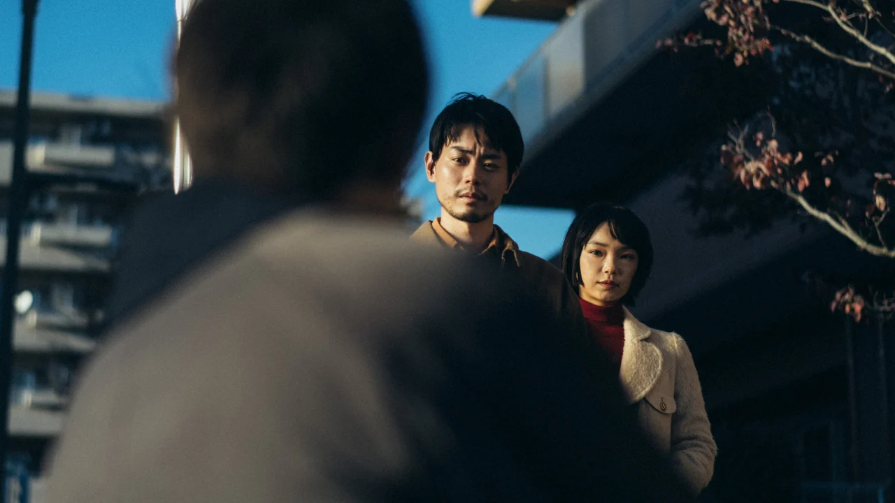 poster image scrolling teaser